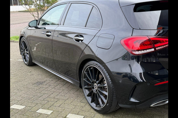 Mercedes-Benz A-Klasse 180 AMG Line