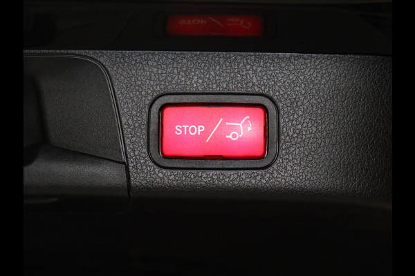 Mercedes-Benz Glb 200 Advantage [SCHUIFKANTELDAK, CRUISE CONTROL, APPLE CARPLAY, ACHTERUITRIJCAMERA, PDC V+A, AUTOMATISCHE AIROC, ELEKTRISCHE ACHTERKLEP, NIEUWSTAAT]