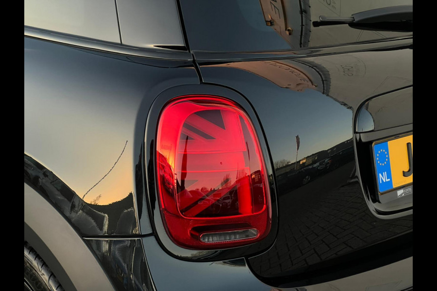 MINI Cooper 1.5 John Cooper Works PANODAK | LEDER | HARMAN KARDON