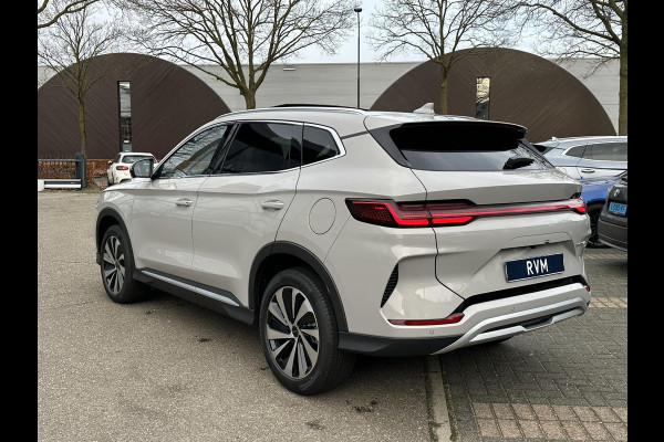 BYD SEAL U 1.5 DM-i FWD Boost VAN: 41.000,- VOOR: 36.877,- UW EINDEJAARSVOORDEEL: 4.123,- EURO | NIEUWE AUTO | BYD GARANTIE 6 JAAR