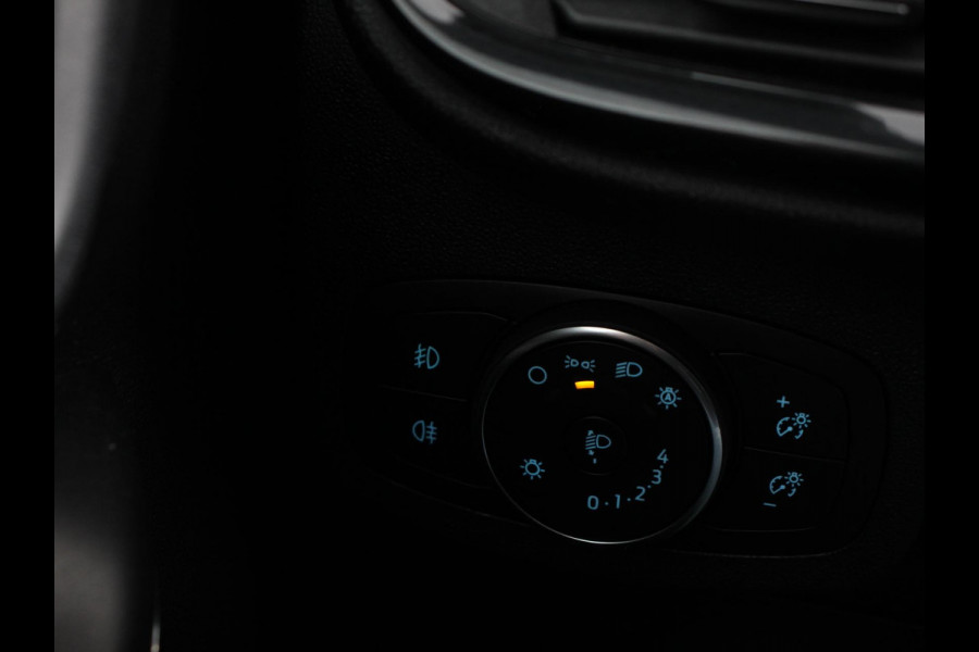 Ford Fiesta 1.0 EcoBoost ST-Line | Navigatie | Climate Control | DAB | Lichtmetalen Velgen | Parkeer sensoren | Cruise Control