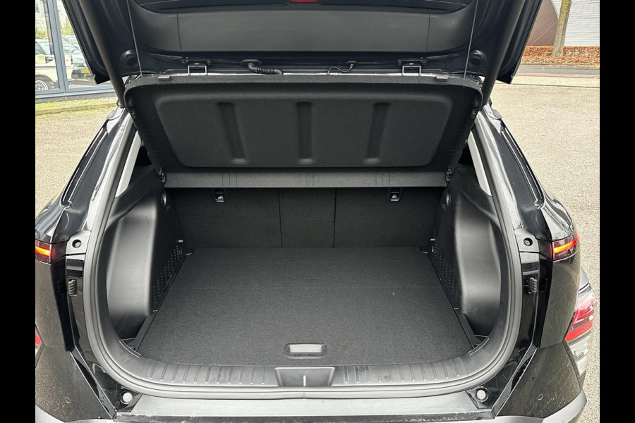 Hyundai Kona 1.6 GDI HEV Premium Sky VAN: 44.300,- VOOR: 35.877,- UW EINDEJAARSVOORDEEL: 8.413,- euro FULL HYBRID | NIEUWE AUTO MET REGISTRATIE | VOLLE AUTO! | FABR GARANTIE T/M 12-2029