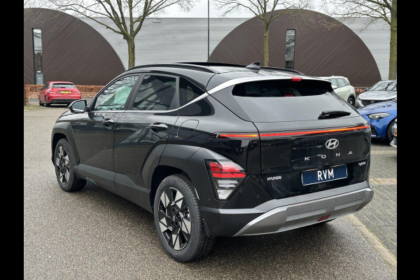 Hyundai Kona 1.6 GDI HEV Premium Sky VAN: 44.300,- VOOR: 35.877,- UW EINDEJAARSVOORDEEL: 8.413,- euro FULL HYBRID | NIEUWE AUTO MET REGISTRATIE | VOLLE AUTO! | FABR GARANTIE T/M 12-2029