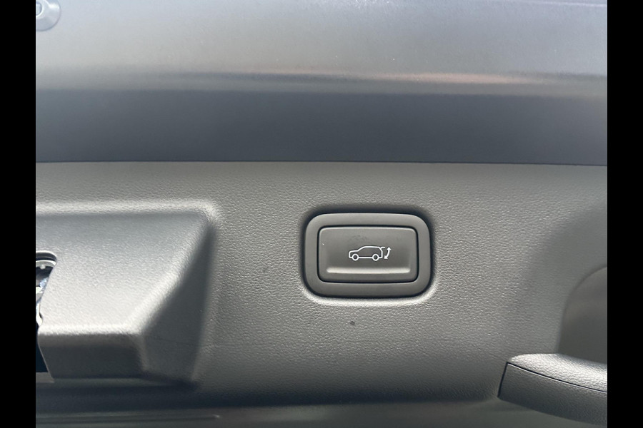 Hyundai Kona 1.6 GDI HEV Premium Sky VAN: 44.300,- VOOR: 35.877,- UW EINDEJAARSVOORDEEL: 8.413,- euro FULL HYBRID | NIEUWE AUTO MET REGISTRATIE | VOLLE AUTO! | FABR GARANTIE T/M 12-2029