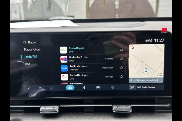 Hyundai Kona 1.6 GDI HEV Premium Sky VAN: 44.300,- VOOR: 35.877,- UW EINDEJAARSVOORDEEL: 8.413,- euro FULL HYBRID | NIEUWE AUTO MET REGISTRATIE | VOLLE AUTO! | FABR GARANTIE T/M 12-2029