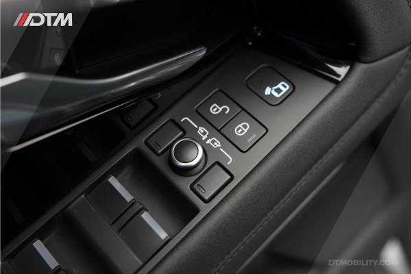 Land Rover Range Rover Evoque 2.0 P200 AWD R-Dynamic | Panorama | Meridian | Camera