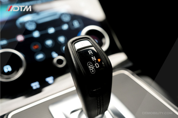 Land Rover Range Rover Evoque 2.0 P200 AWD R-Dynamic | Panorama | Meridian | Camera