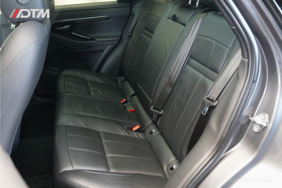 Land Rover Range Rover Evoque 2.0 P200 AWD R-Dynamic | Panorama | Meridian | Camera