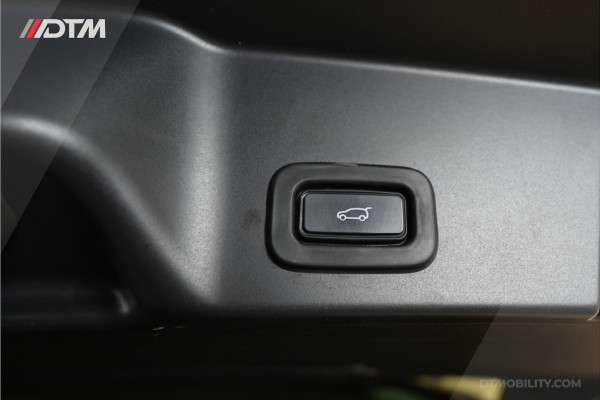 Land Rover Range Rover Evoque 2.0 P200 AWD R-Dynamic | Panorama | Meridian | Camera