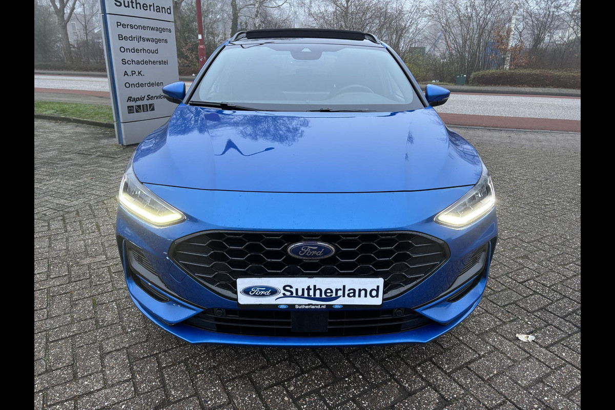 Ford FOCUS Wagon 1.0 EcoBoost Hybrid ST Line X 155pk | Trekhaak afneembaar | Panoramadak | Bang&Olufsen | Adaptive cruise control | Winter Pack | All season banden | Camera