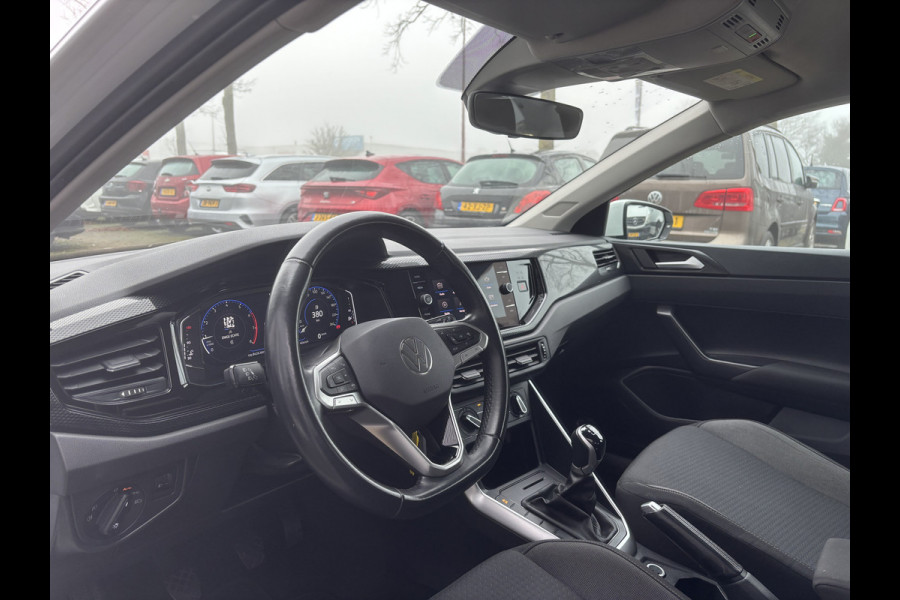 Volkswagen Polo 1.0 TSI Life | Virtual Cockpit | Apple Carplay | Stoel verwarming | Airco | LED