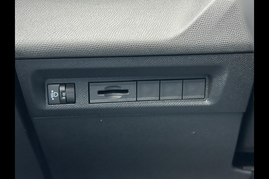 Peugeot 308 1.2 PT 130 Allure | AGR stoel | Stoelverwarming | Prijs is rijklaar