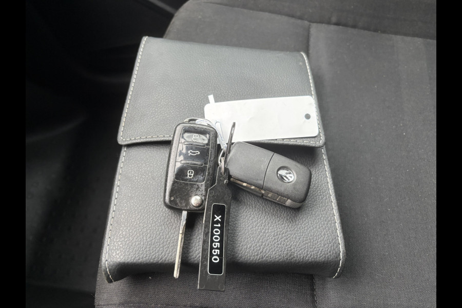 Volkswagen Caddy 2.0 TDI L1H1 BMT Comfortline | Sensoren Achter | Apple Carplay | Cruise | Airco