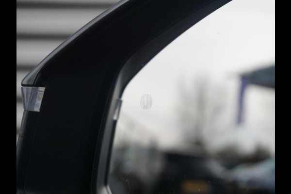 Peugeot 3008 1.2 Hybrid 136 GT Leder interieur | Panoramadak