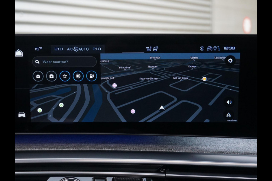 Peugeot 3008 1.2 Hybrid 136 GT Leder interieur | Panoramadak