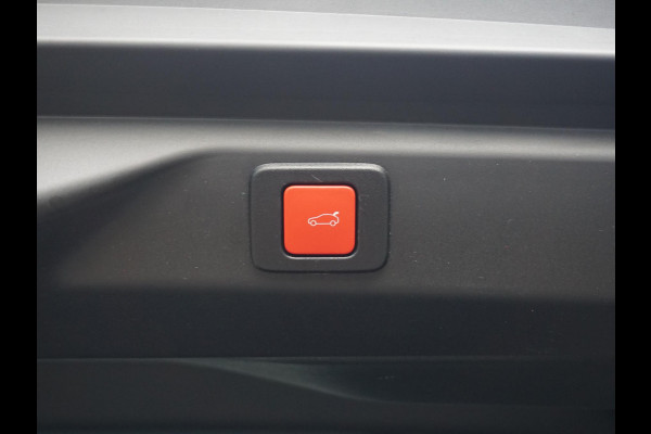 Peugeot 3008 1.2 Hybrid 136 GT Leder interieur | Panoramadak