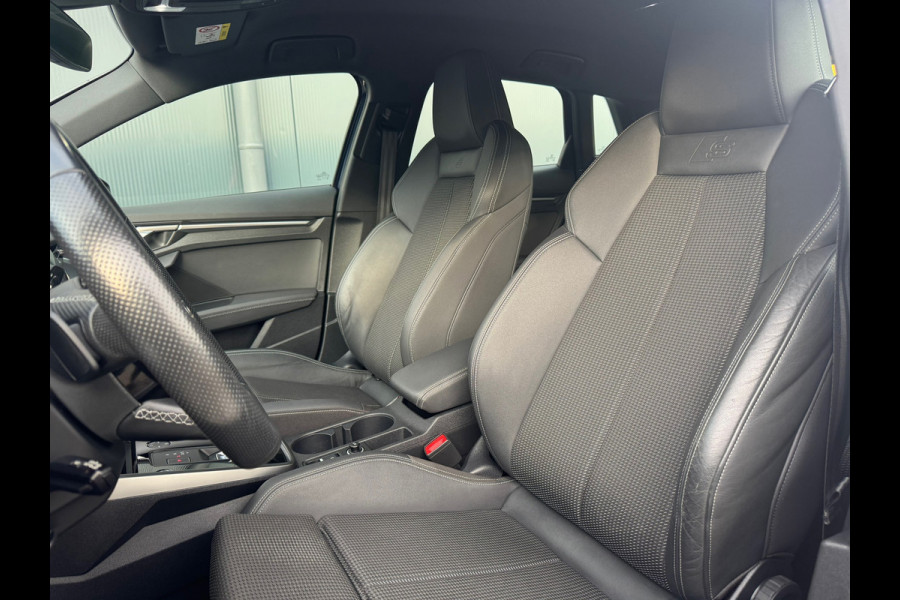 Audi A3 Sportback 30 TFSI S-line edition * Navigatie * Parkeersensoren * Audi Sound *