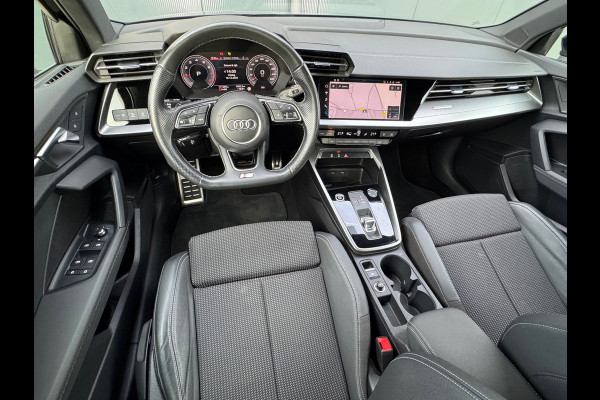 Audi A3 Sportback 30 TFSI S-line edition * Navigatie * Parkeersensoren * Audi Sound *