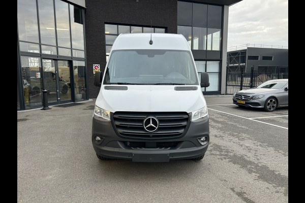 Mercedes-Benz Sprinter 317 CDI L2 H2 MBUX / 360 Camera / Navigatie / Geveerde stoel / Cruise control / Airco / 270 Graden achterdeuren