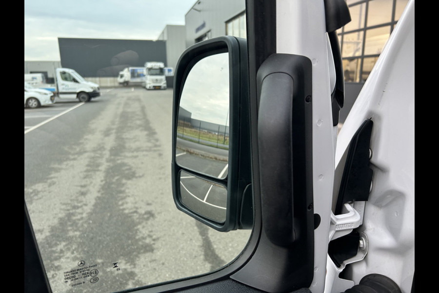 Mercedes-Benz Sprinter 317 CDI L2 H2 MBUX / 360 Camera / Navigatie / Geveerde stoel / Cruise control / Airco / 270 Graden achterdeuren