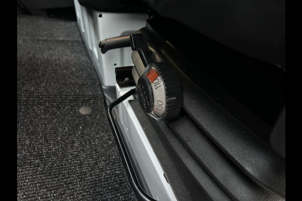 Mercedes-Benz Sprinter 317 CDI L2 H2 MBUX / 360 Camera / Navigatie / Geveerde stoel / Cruise control / Airco / 270 Graden achterdeuren