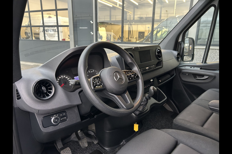 Mercedes-Benz Sprinter 317 CDI L2 H2 MBUX / 360 Camera / Navigatie / Geveerde stoel / Cruise control / Airco / 270 Graden achterdeuren