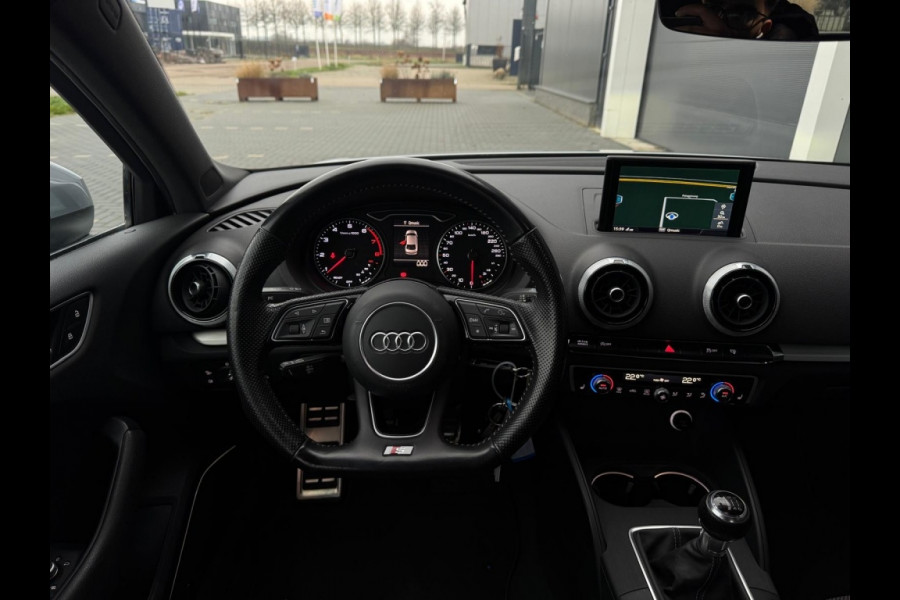 Audi A3 Limousine 1.4 TFSI CoD 3x S line 1e eigenaar NAVI CR CONTROL CLIMATE LED