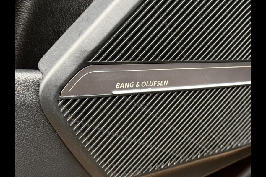 Audi Q5 50 TFSI e S Competition RS zetels/Pano/Sfeer/B&O