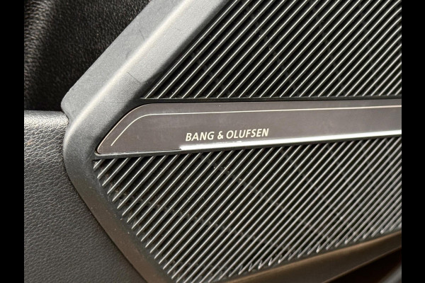 Audi Q5 50 TFSI e S Competition RS zetels/Pano/Sfeer/B&O