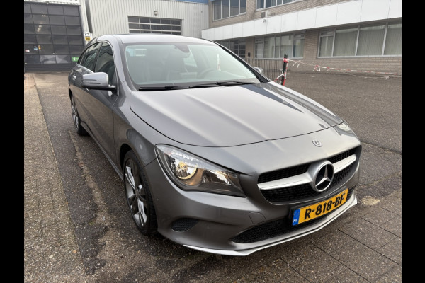 Mercedes-Benz CLA-Klasse Shooting Brake 180 Business Solution AMG