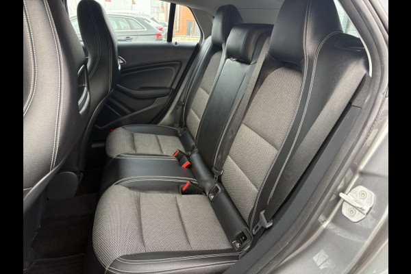 Mercedes-Benz CLA-Klasse Shooting Brake 180 Business Solution AMG