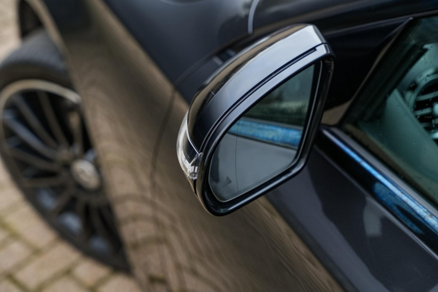 Mercedes-Benz E-Klasse E300 de Panodak Burmester 360 Camera HUD Trekhaak Keyless