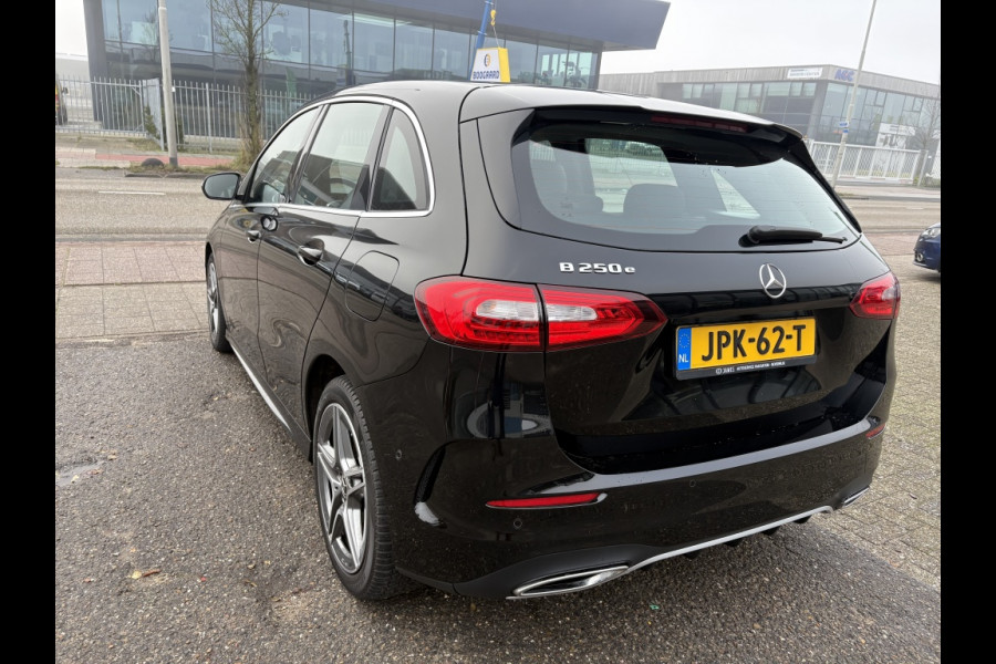 Mercedes-Benz B-Klasse 250 e Business Solution AMG
