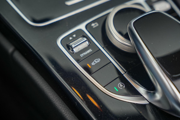 Mercedes-Benz C-Klasse Cabrio 400 4MATIC Prestige 333pk Led Luchtvering Navi DAB