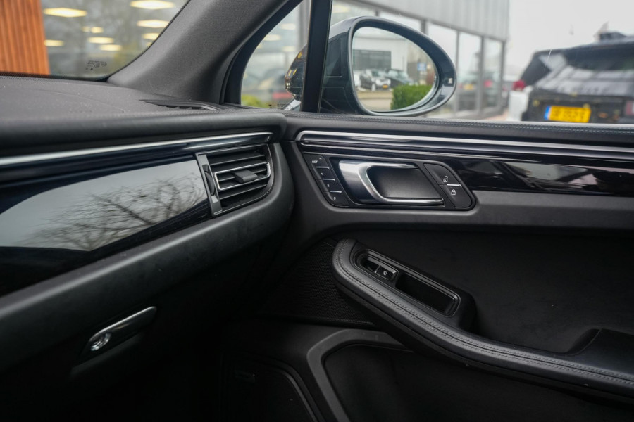 Porsche Macan 3.0 S 354PK  Org NL/ NAP/ Pano/ facelift