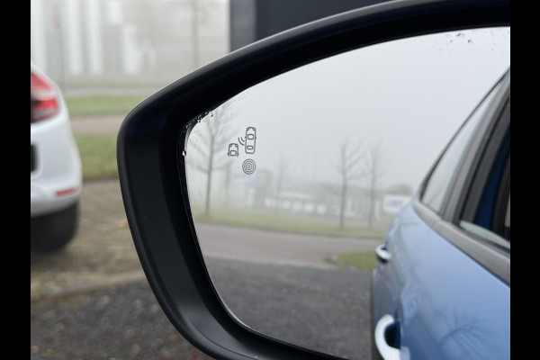 Citroën C3 1.2 PureTech S&S Feel 2e Eigenaar,Automaat,110pk,Dodehoekdetectie,Navi,Camera,Clima,Cruise,Pdc,Distributie vv 2023,Nieuwe Apk bij Aflevering