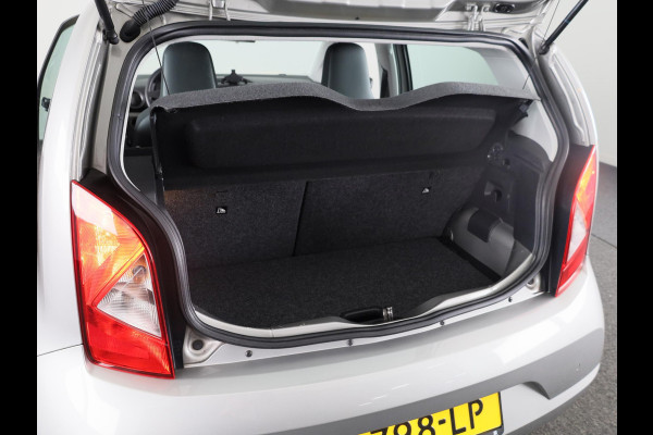 Seat Mii 1.0 Style Intense 60 pk | Navigatie via App | Airco | Parkeersensoren achter | Cruise control |