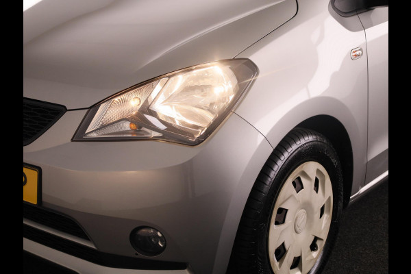 Seat Mii 1.0 Style Intense 60 pk | Navigatie via App | Airco | Parkeersensoren achter | Cruise control |