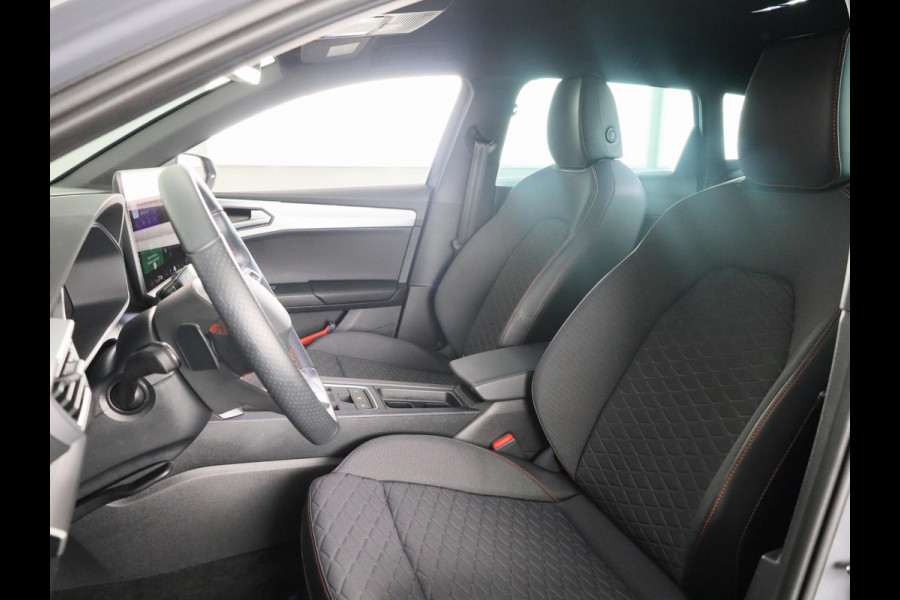 Seat Leon Sportstourer 1.5 TSI e-Hybrid FR PHEV First Edition 204 pk Automaat | Verlengde garantie | Navigatie | Parkeersensoren | Achteruitrijcamera | Adaptieve cruise control |