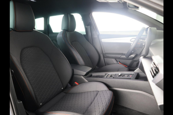 Seat Leon Sportstourer 1.5 TSI e-Hybrid FR PHEV First Edition 204 pk Automaat | Verlengde garantie | Navigatie | Parkeersensoren | Achteruitrijcamera | Adaptieve cruise control |