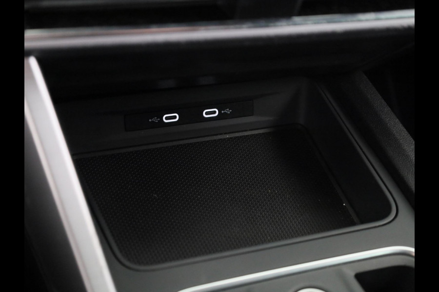 Seat Leon Sportstourer 1.5 TSI e-Hybrid FR PHEV First Edition 204 pk Automaat | Verlengde garantie | Navigatie | Parkeersensoren | Achteruitrijcamera | Adaptieve cruise control |