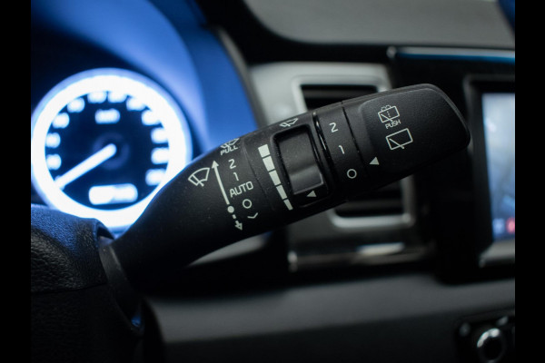 Kia Niro 1.6 GDi Hybrid ExecutiveLine Sport (APPLE CARPLAY,NAVI,CAMERA,CLIMATE,CRUISE,LED,TREKHAAK,DAB,SPORTSTOELEN,NETTE STAAT)