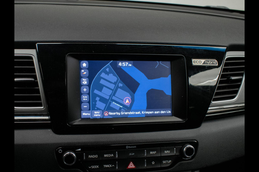 Kia Niro 1.6 GDi Hybrid ExecutiveLine Sport (APPLE CARPLAY,NAVI,CAMERA,CLIMATE,CRUISE,LED,TREKHAAK,DAB,SPORTSTOELEN,NETTE STAAT)