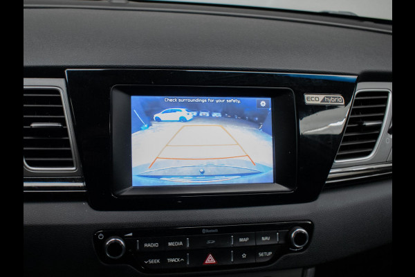 Kia Niro 1.6 GDi Hybrid ExecutiveLine Sport (APPLE CARPLAY,NAVI,CAMERA,CLIMATE,CRUISE,LED,TREKHAAK,DAB,SPORTSTOELEN,NETTE STAAT)