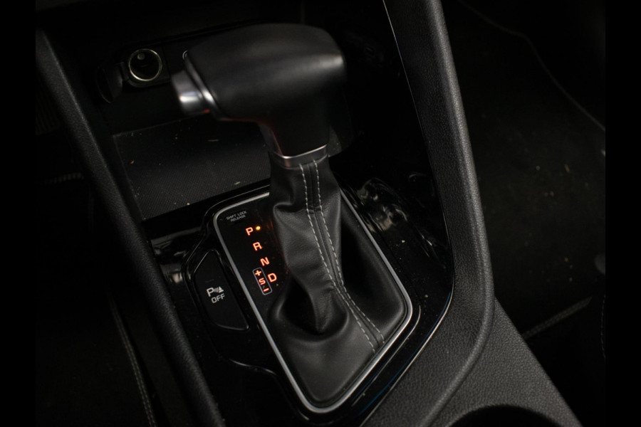 Kia Niro 1.6 GDi Hybrid ExecutiveLine Sport (APPLE CARPLAY,NAVI,CAMERA,CLIMATE,CRUISE,LED,TREKHAAK,DAB,SPORTSTOELEN,NETTE STAAT)