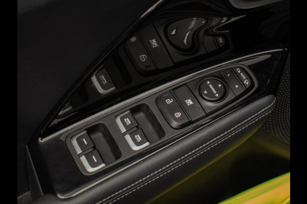 Kia Niro 1.6 GDi Hybrid ExecutiveLine Sport (APPLE CARPLAY,NAVI,CAMERA,CLIMATE,CRUISE,LED,TREKHAAK,DAB,SPORTSTOELEN,NETTE STAAT)