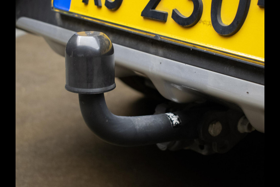 Kia Niro 1.6 GDi Hybrid ExecutiveLine Sport (APPLE CARPLAY,NAVI,CAMERA,CLIMATE,CRUISE,LED,TREKHAAK,DAB,SPORTSTOELEN,NETTE STAAT)