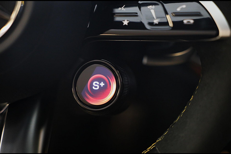 Mercedes-Benz E-Klasse AMG 53 4MATIC+ Edition 1 / Hyperscreen / Performance Zetels / Head Up / 360 Camera / Memory / Open Panorama
