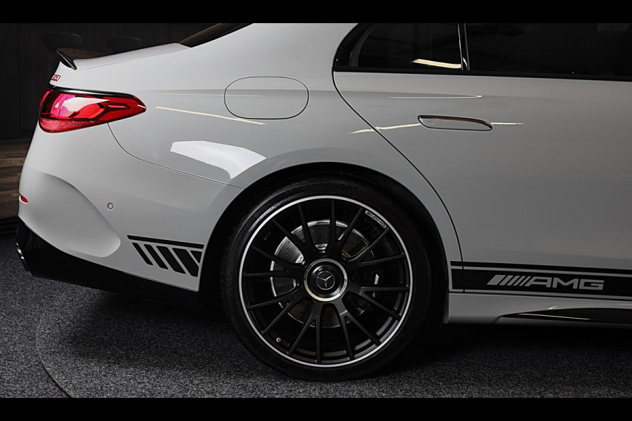 Mercedes-Benz E-Klasse AMG 53 4MATIC+ Edition 1 / Hyperscreen / Performance Zetels / Head Up / 360 Camera / Memory / Open Panorama