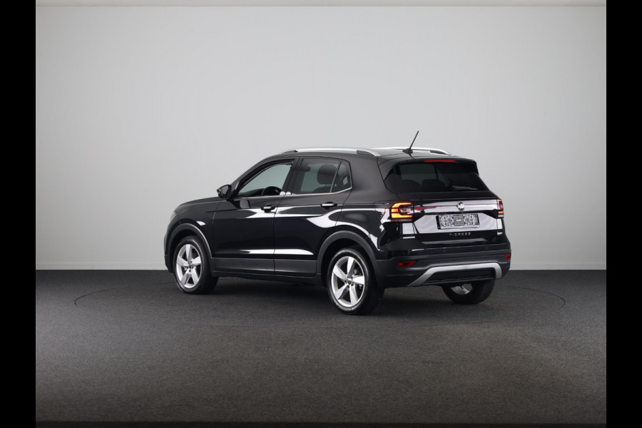 Volkswagen T-Cross 1.0 TSI Style 110 pk Automaat (DSG) | Navigatie | Parkeersensoren | Apple Carplay/Android Auto | Stoelverwarming | Voll. digitaal instrumentenpaneel |